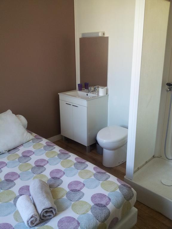 Auberge Bella Riva Creysse  Kamer foto
